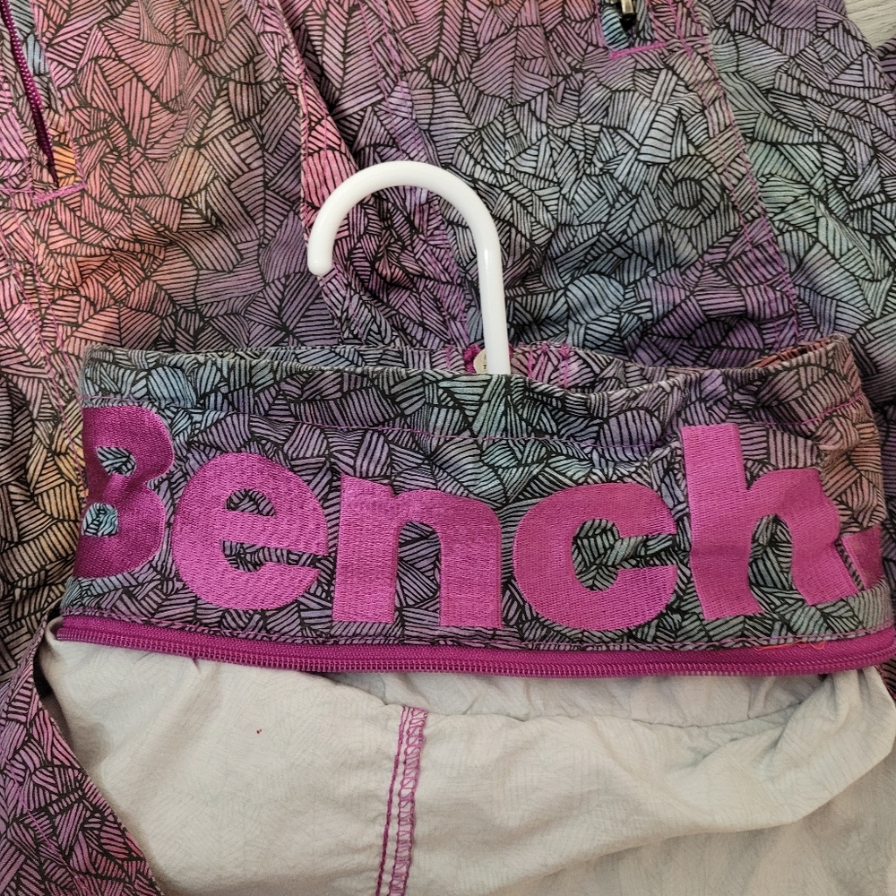 Bench Jacket - Picture 3 of 3